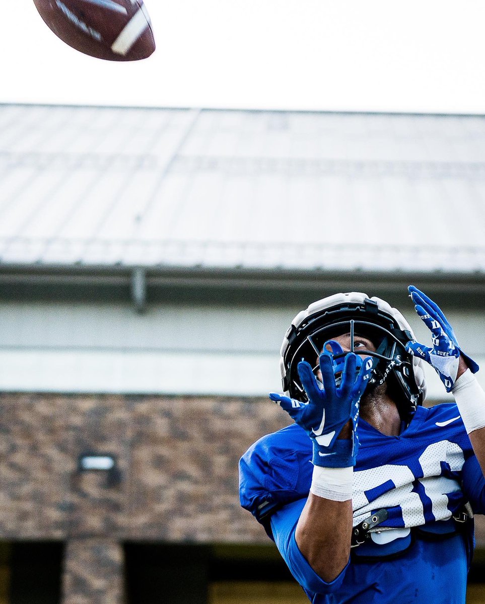 DukeFOOTBALL's tweet photo. Afternoon work 😈 https://t.co/5T9F2KcVD4