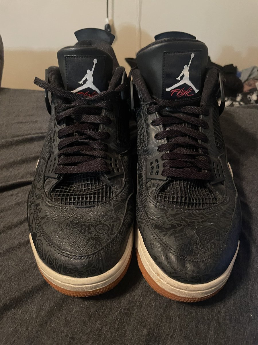 KillBell313's tweet photo. Sz 13 replacement box only $100 shipped RT plz @SellKicksSunday @Sneakerchief23 @RetailTuesday @QuanFlix_ @Sneaker_Zombie @GSDOUBLEU @hurroharra @Jbandz2t @KIXNKARBS @SneakerAdmirals @nottrapboyvon_ @patricialamoca @CHINNIE1380 @emotley18 @BigCeeTRU10 @trudyspeaks @JohnnYTioco https://t.co/YUQXsbX4Hw