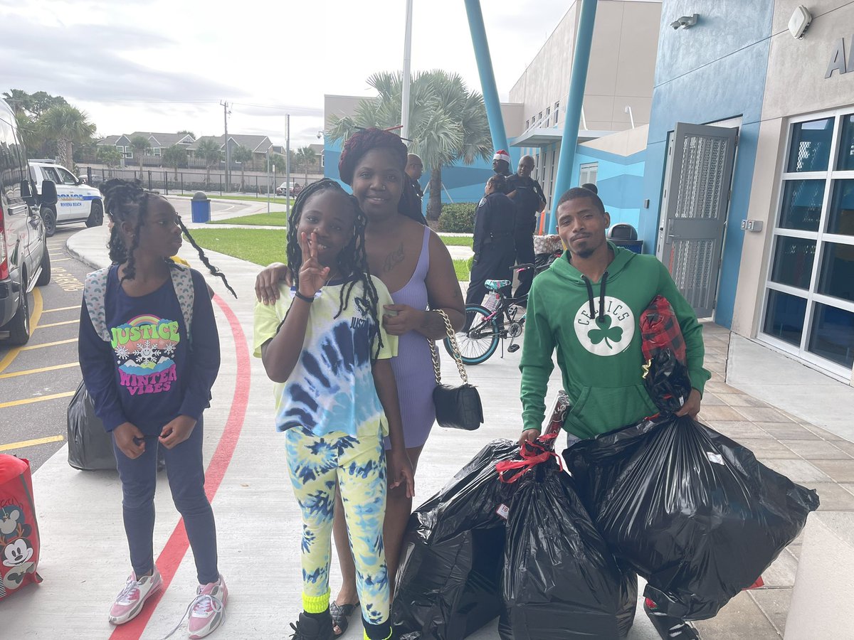 Reese (@savvyshark_ap) on Twitter photo When it’s all said & done, we all won…and ate pizza! Words cannot express how appreciative <a href="/WashingtonElem5/">Washington Elementary Magnet School</a> is for the selflessness shown from the <a href="/Rivierabch/">City of Riviera Beach, FL.</a> organizers, to the <a href="/RivieraBeachPD/">Riviera Beach PD</a> & to unknown donors near & far. #ShopwithaCop #Success @NorthRegionELA <a href="/LeroyKelsonIV/">Leroy Kelson IV</a> When it’s all said & done, we all won…and ate pizza! Words cannot express how appreciative <a href="/WashingtonElem5/">Washington Elementary Magnet School</a> is for the selflessness shown from the <a href="/Rivierabch/">City of Riviera Beach, FL.</a> organizers, to the <a href="/RivieraBeachPD/">Riviera Beach PD</a> & to unknown donors near & far. #ShopwithaCop #Success @NorthRegionELA <a href="/LeroyKelsonIV/">Leroy Kelson IV</a>