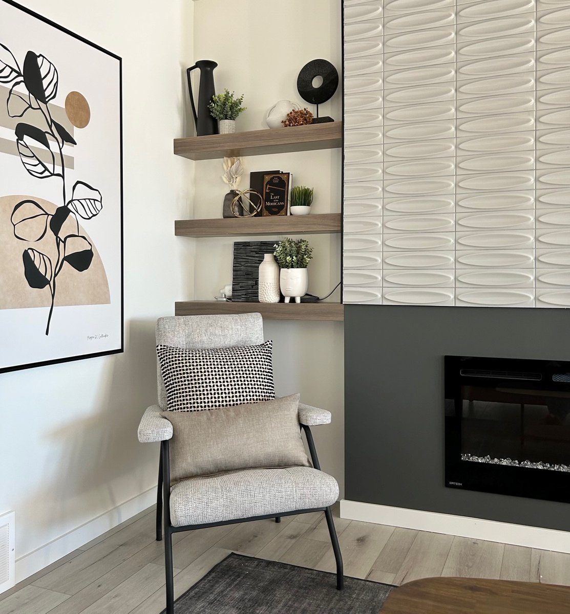 Another sneak peek of our Uplands at Riverview showhome that is opening THIS Saturday!

Directions: google.ca/maps/dir//Bedr…