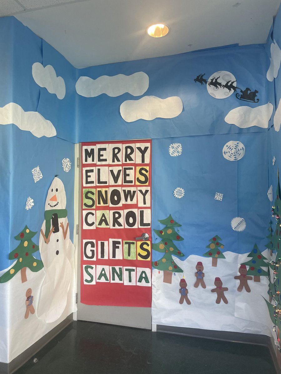 Door decorating was a huge success again at Don Ross!