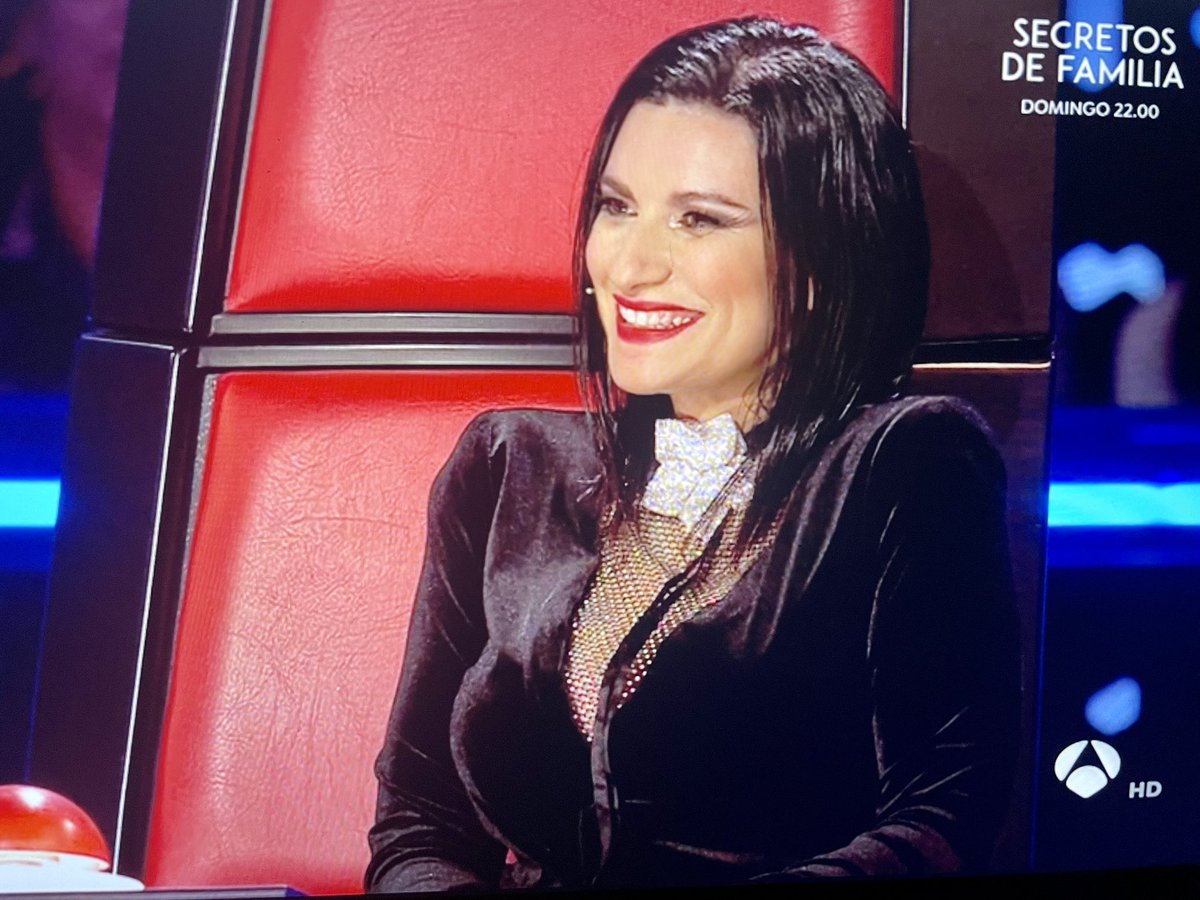 “Todo lo bueno que existe en una persona, eso es <a href="/LauraPausini/">Laura Pausini</a>” 
 
Lo dice Ana González y lo pensamos todos. 
#LaVozFinal