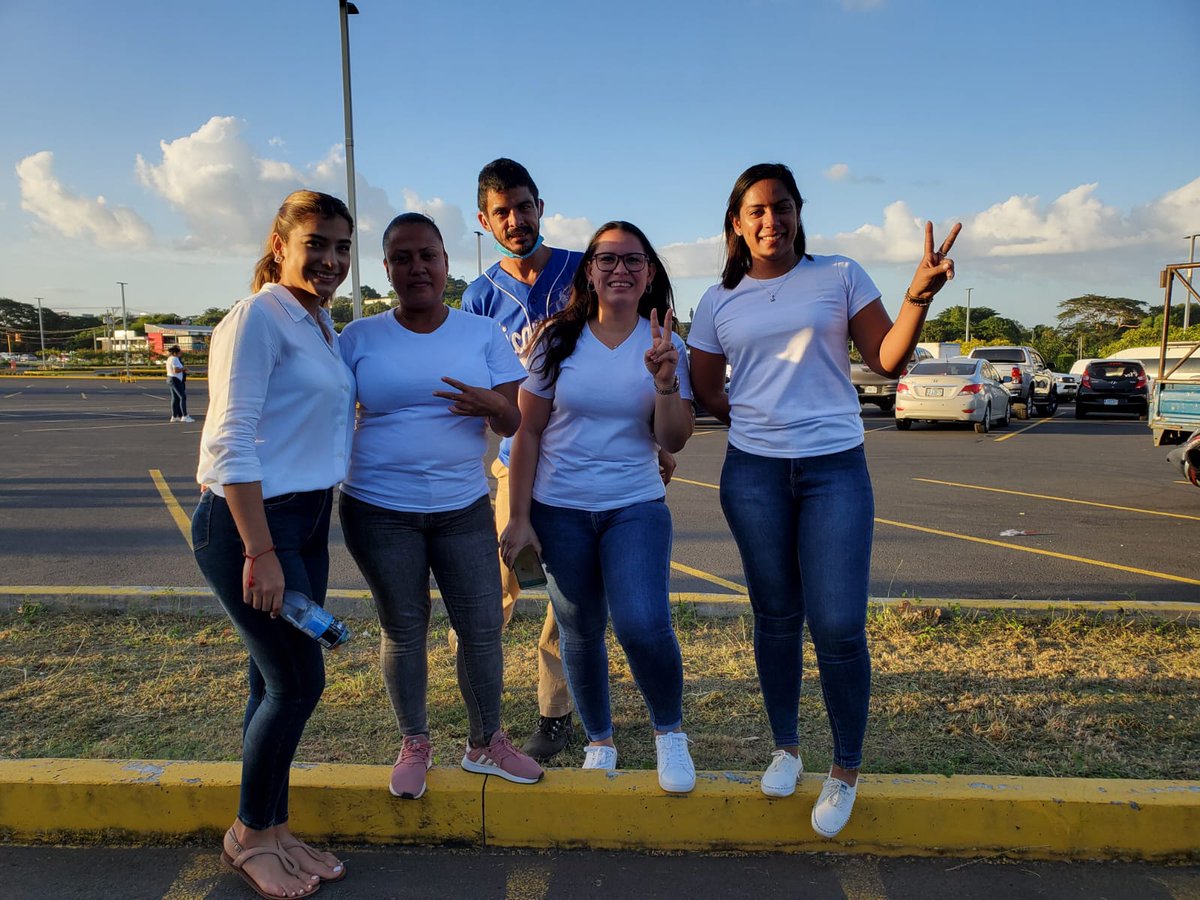 KeyciMalibu's tweet image. Nos venimos a la Reinauguración del Estadio Nacional con su nuevo nombre &quot;Soberanía&quot;

#NavidadEnPaz 
#PLOMO19