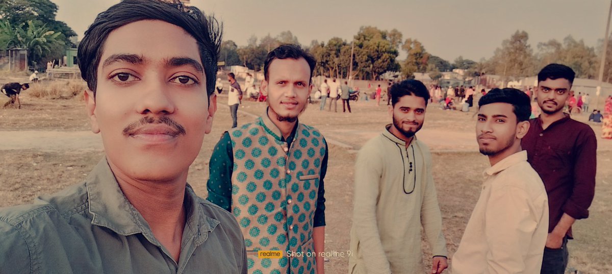 princeminar1's tweet photo. Adda time https://t.co/wWAPaQhGGq Check out this free app — It Pays to Walk 🚶 https://t.co/HdLQb81JRz