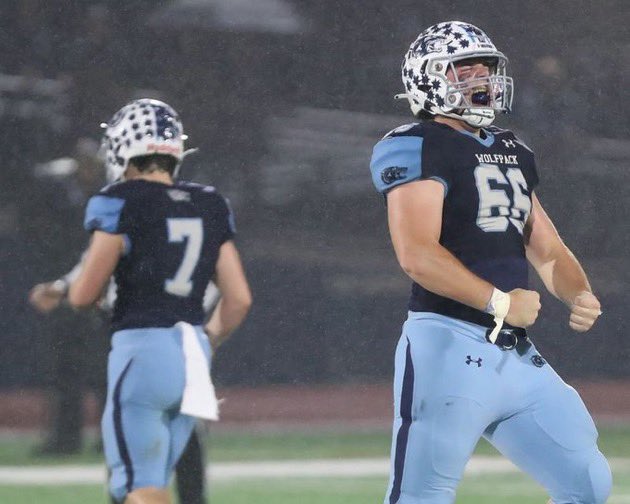 HFrayne66's tweet photo. Honored to be named a 1st team all group 3, and a 3rd team all state OL by https://t.co/tIDCrbeYqE!! @tberny7 @Coach_MeyerWMC @finneganswake53 https://t.co/4IztG2JdrQ