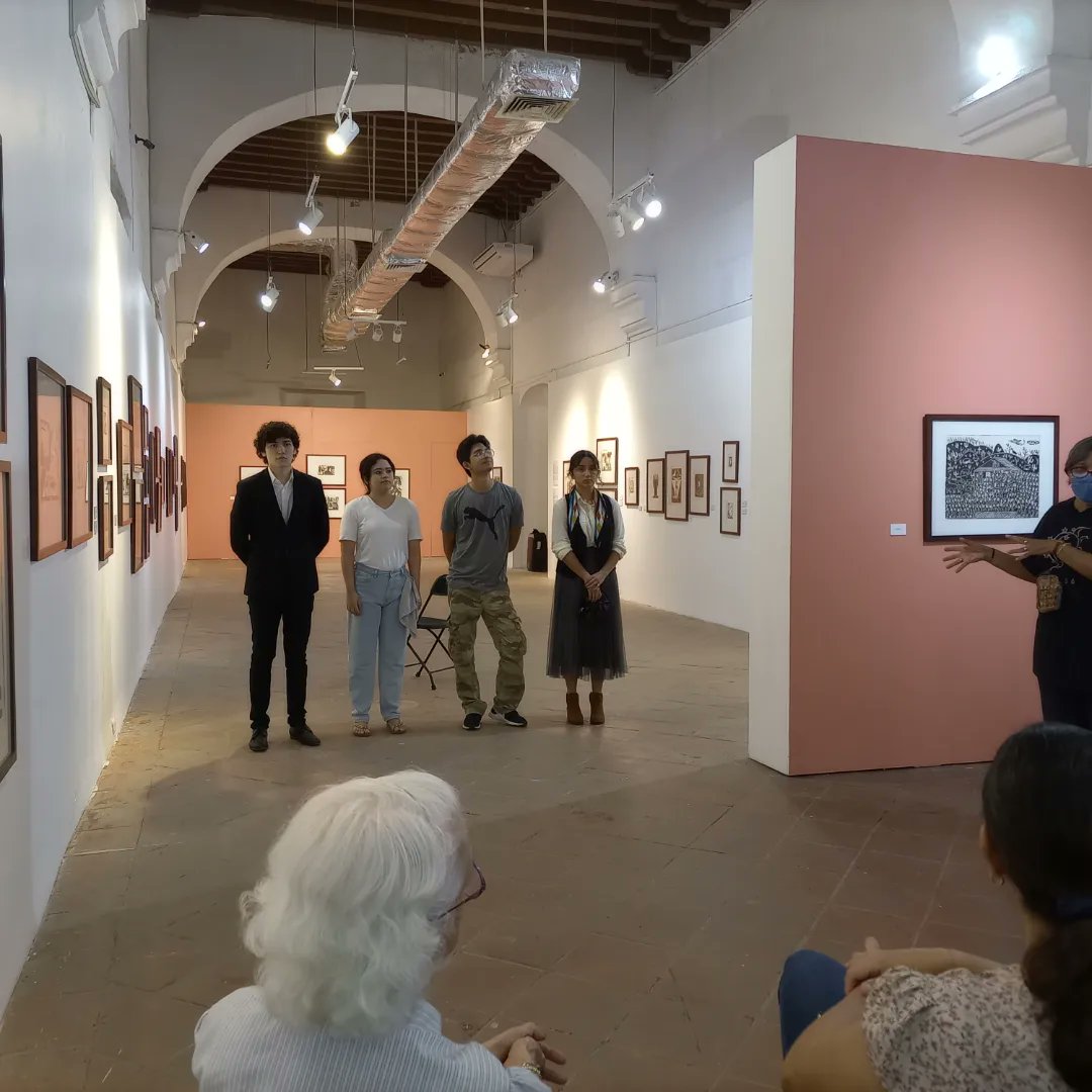ExCBetlehemita's tweet photo. Estudiantes del diplomado de actuación para cine impartido por el #CIBEF presentaron un programa de monólogos dirigido por Selene Ariza.
Esta actividad se realizó en el marco de la exposición "Xilografía popular de Brasil. Grabando la realidad en el galope del sueño". https://t.co/gj4Bxt77VZ