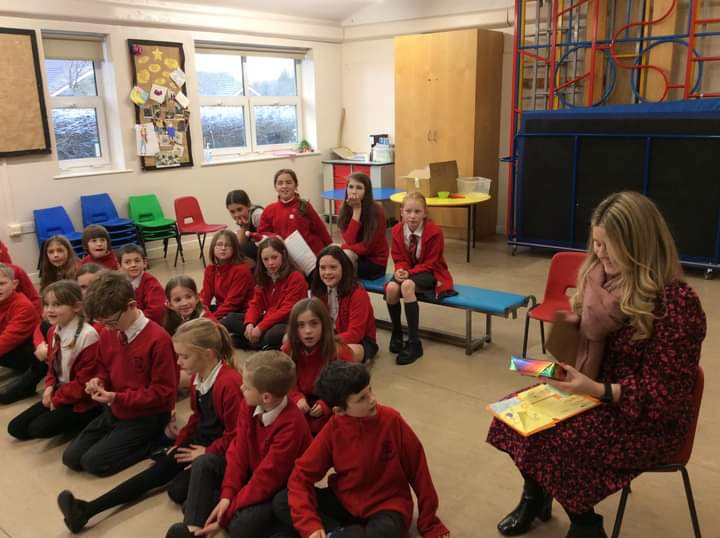 CrowtonPrimary's tweet photo. A special assembly to say a huge thank you and goodbye to our wonderful Miss Dempsey! We wish her well as she moves on to her new school where we know she will shine 🌟 https://t.co/GF79C6QzsC