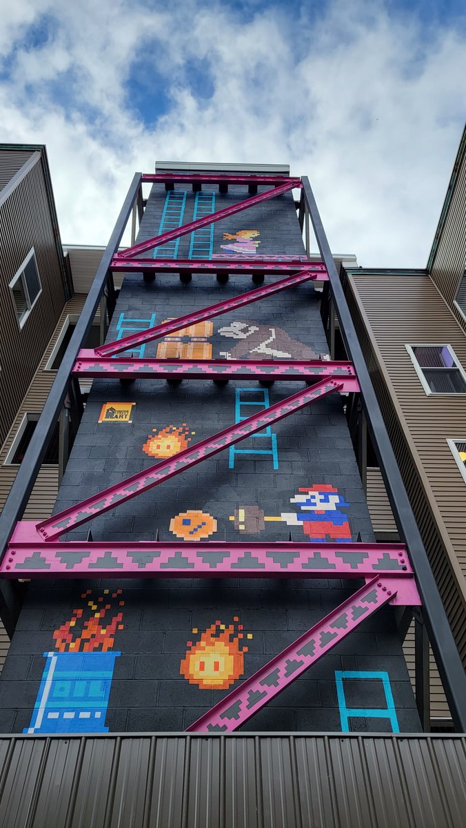PoStreetArt's tweet photo. From Blank, to Beautiful, bit by bit.
5 South State St.
Concord, NH
#DK #bits #bytes #retro #gaming #murals #positiveart #PSA #Concord #NH #8bithero #savetheprincess #bitsnbytes #forthewin https://t.co/ERButkw0zB