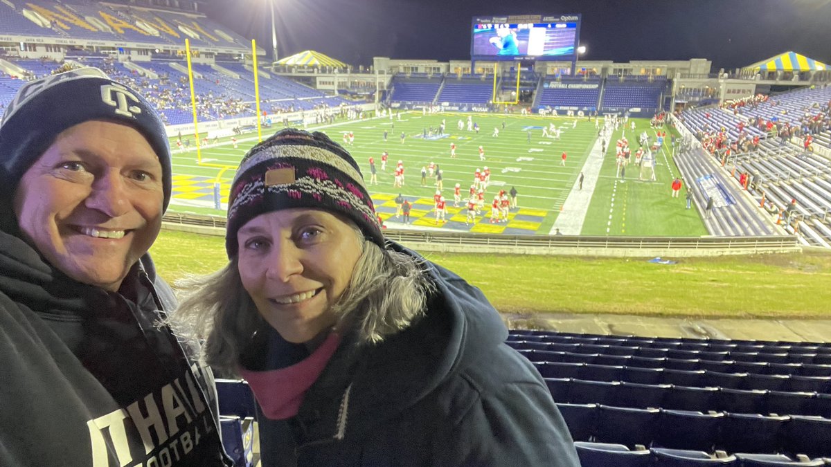 Showing some <a href="/IthacaBomberFB/">Ithaca Bomber Football</a> love at the Stagg Bowl. We will see the Bombers here next year! Go Bombers! @nhbaha <a href="/CoachTerp_/">Mike Toerper</a>