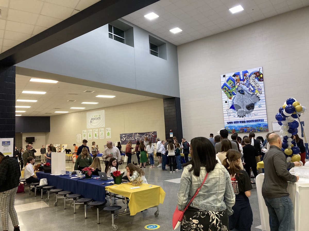 a boring world XI tweet media