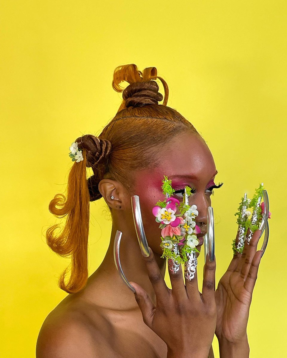 cglittter's tweet photo. makeup by elyse a thoms, nails by karen jimenez &amp; hair by aliky on tatyana ali https://t.co/aIROcCA46v