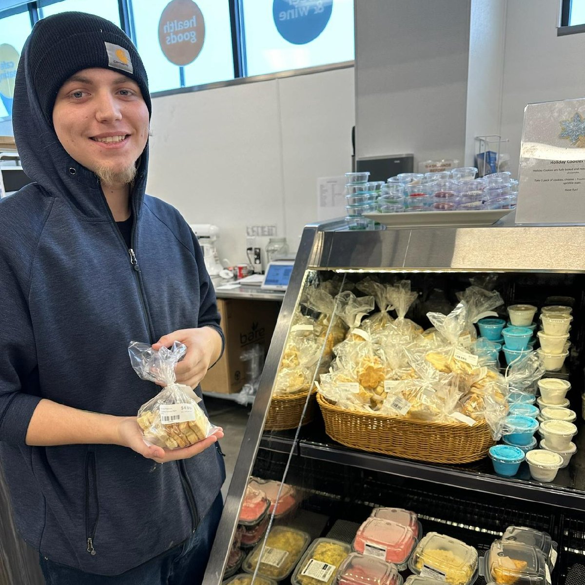 OshkoshFoodCoop's tweet photo. NEW #PRODUCT: Freshly baked, from scratch CUTOUT COOKIES, created by The Kitchen crew! Make #cookie decoration a fun, family activity! 1/2 dozen cookies + 1 frosting + 3 sprinkles - all for $4.99, no pre-heating or baking required! #Holidays #baking #eatlocal #shoplocal #oshkosh https://t.co/83s4ax5j4U