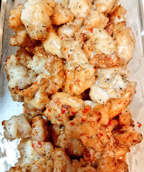 鶏チリマヨ 
鶏もも肉の西京漬け(若干焦げた) 