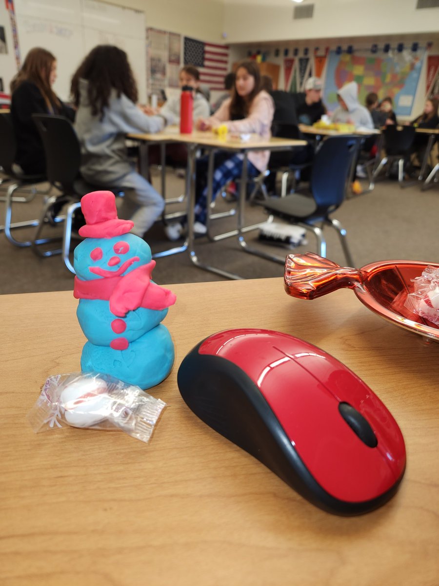 Daniel Elliott (SV) tweet media