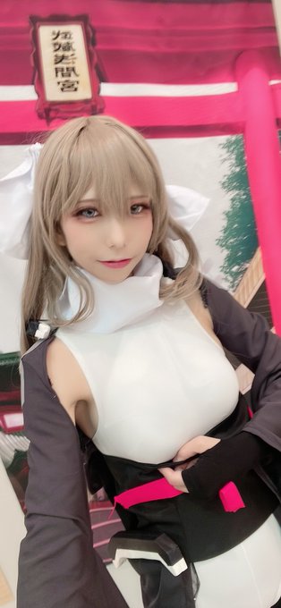 Twitterのコスプレ画像2