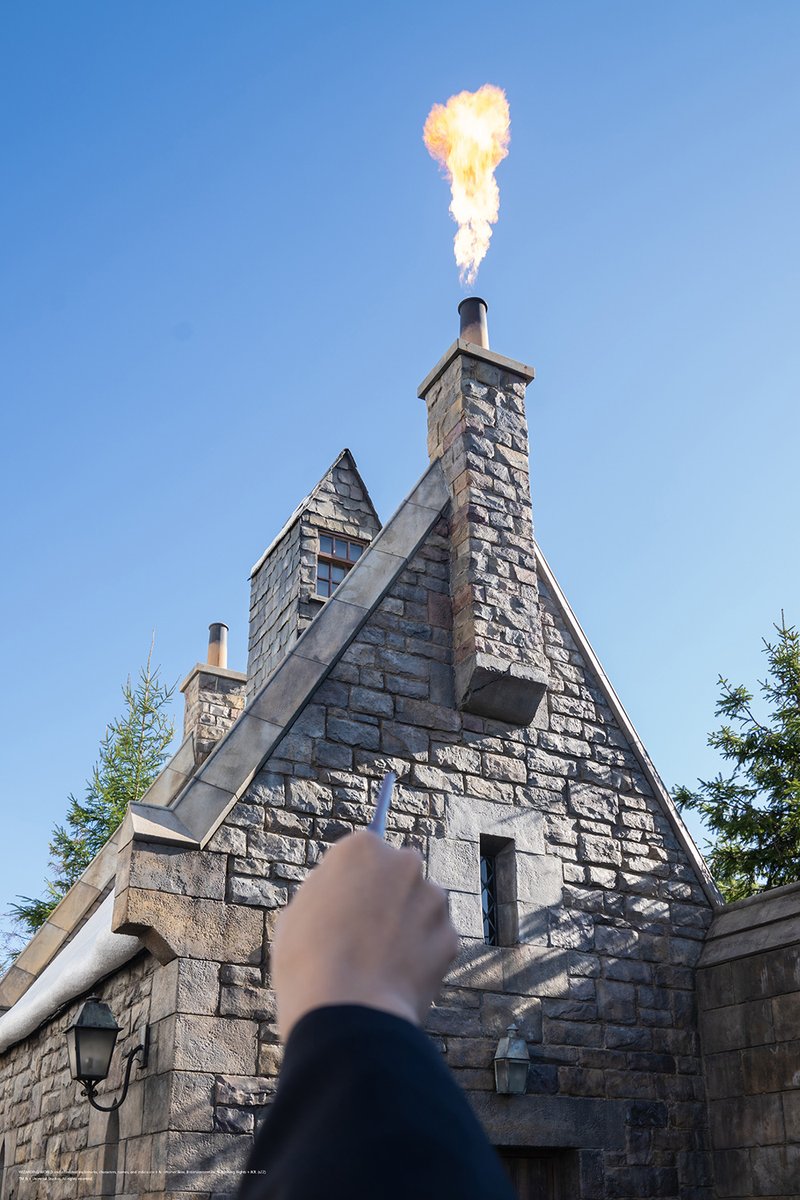 ユニバハリポタグッズ23どこで買える 人気ランキングとローブや箒の店舗を調査 ひらりん