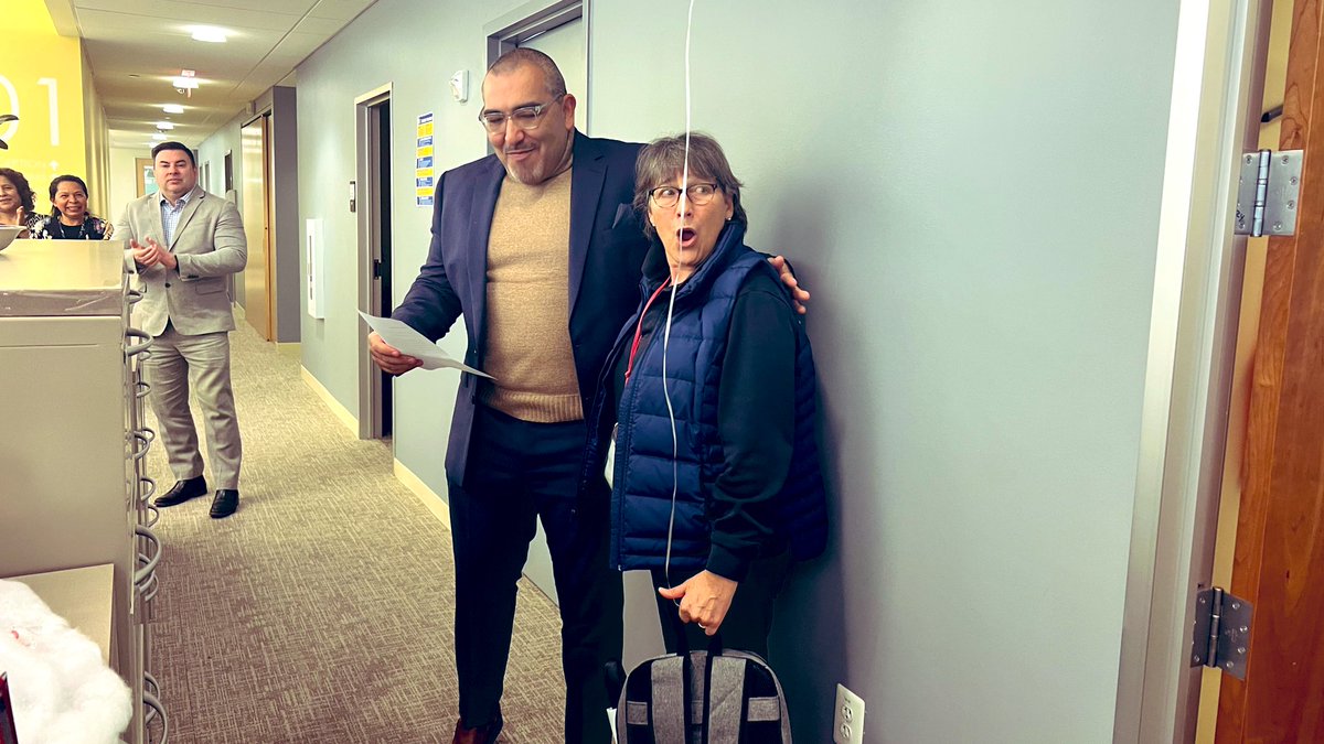 Among the many things I am grateful for are the amazing staff at <a href="/APSVirginia/">Arlington Public Schools</a>. What a joy to be part of honoring good people who give so much. Happy holidays! #APSAllStar