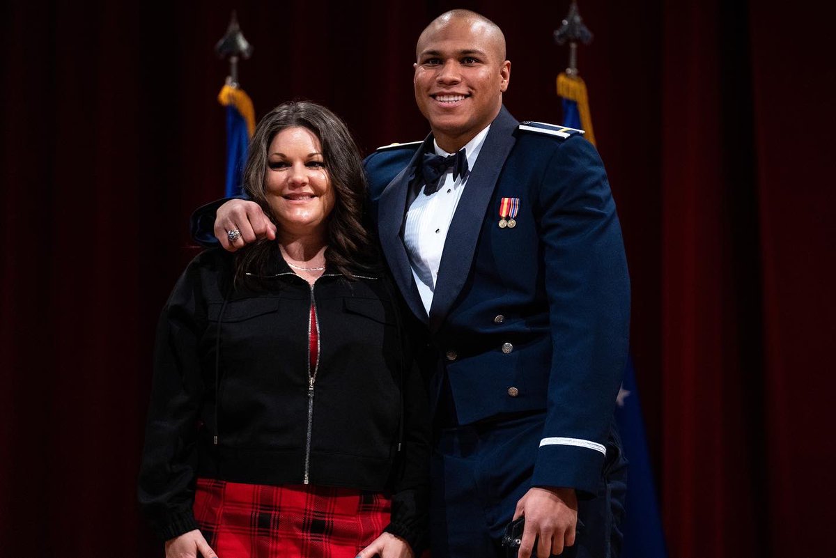 Air Force Football tweet media