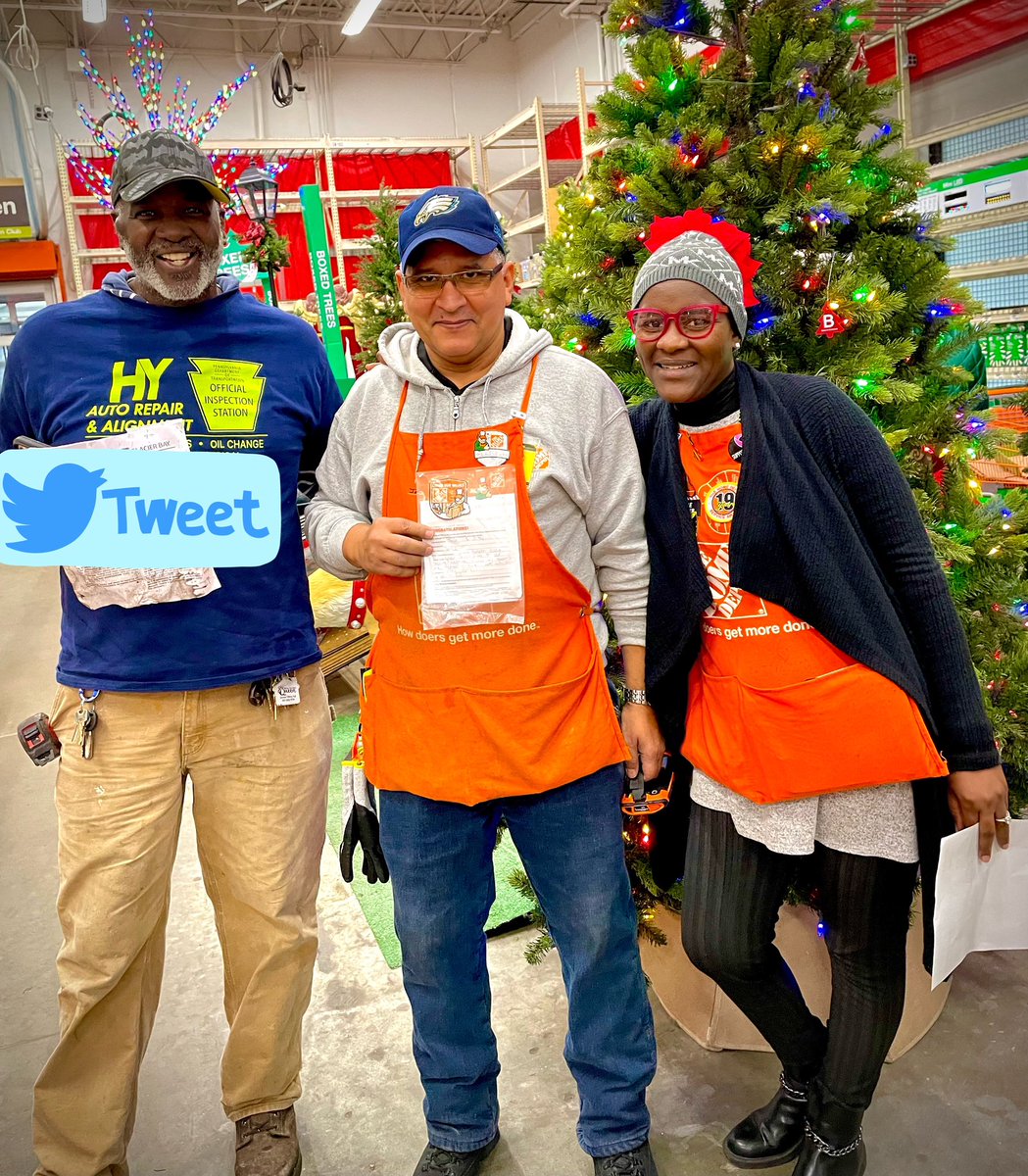 Kay Co - SM @kay897kong recognizing Jose OFA for pulling the most orders QTD averaging 5️⃣7️⃣ minutes with close to 3️⃣0️⃣0️⃣ orders way to create share holder value