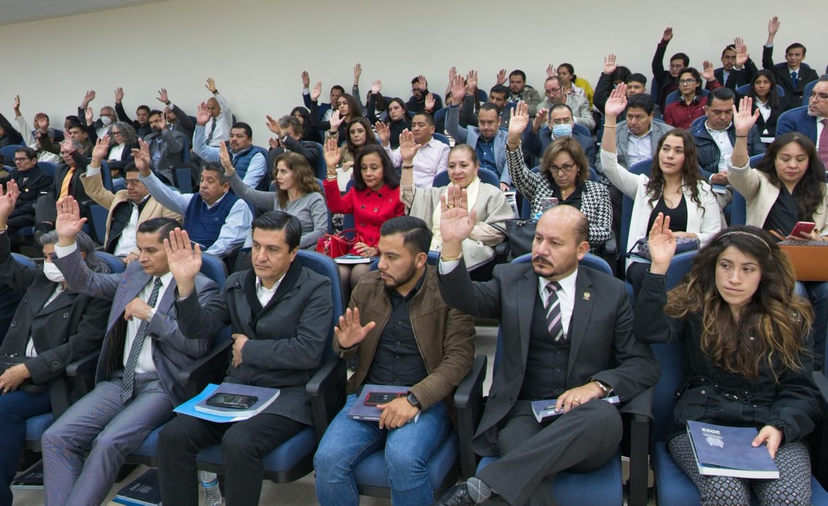 ComInstUMSNH's tweet photo. ESTABILIDAD FINANCIERA Y ORDEN ADMINISTRATIVO, SELLO DE LA ADMINISTRACIÓN DE RAÚL CÁRDENAS
Durante la presentación ante el H. Consejo Universitario del 4to Informe de Actividades 2022, el Rector anunció que este año se pagarán a tiempo los salarios y prestaciones de fin de año. https://t.co/zYrSIYVkOG