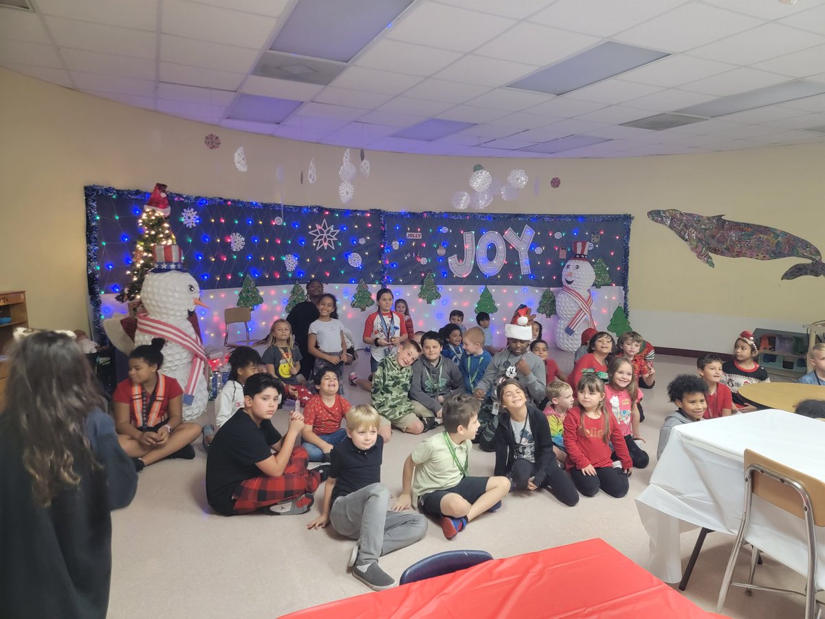 Indian River Academy EDP had a special visitor during afterschool today and a great holiday party!!!!