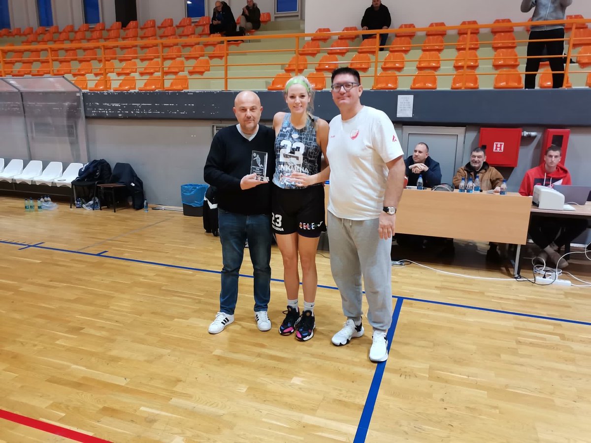 Air Attack Mcvaney tweet media