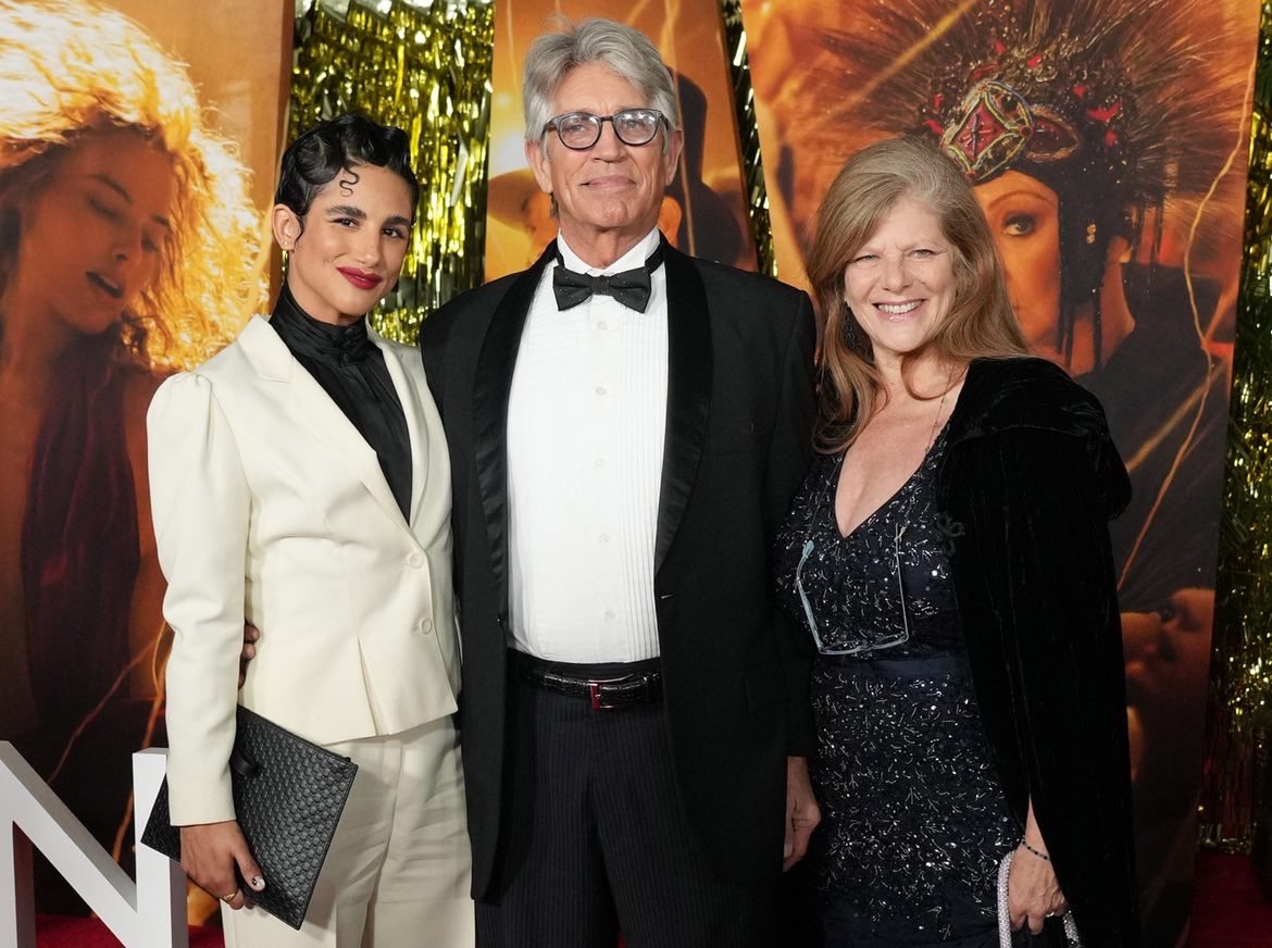 CARLENA (@carlenabritch) on Twitter photo Last night at the BABYLON film with my stage parents <a href="/MomElizaRoberts/">Eliza Roberts</a> & <a href="/EricRoberts/">Eric Roberts</a>!
It’s an honor to be apart of such an iconic film! ✨ Last night at the BABYLON film with my stage parents <a href="/MomElizaRoberts/">Eliza Roberts</a> & <a href="/EricRoberts/">Eric Roberts</a>!
It’s an honor to be apart of such an iconic film! ✨