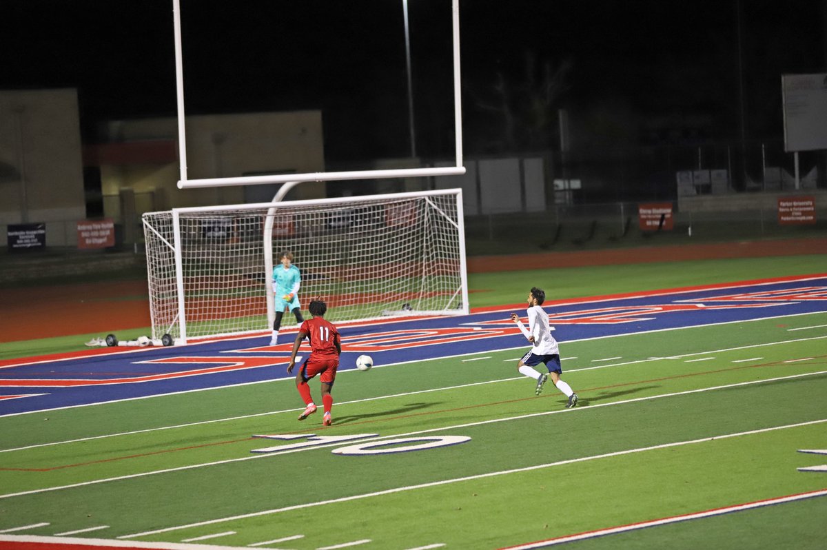 Jaeden247's tweet photo. Great 3rd game of the season! We finished with a tie 1-1, grateful I was able to get my first goal of the season very excited to see how much farther we progress as a team!
@AubreyBoysSoc 
@aubreyisd https://t.co/SmqOIbpQ9N