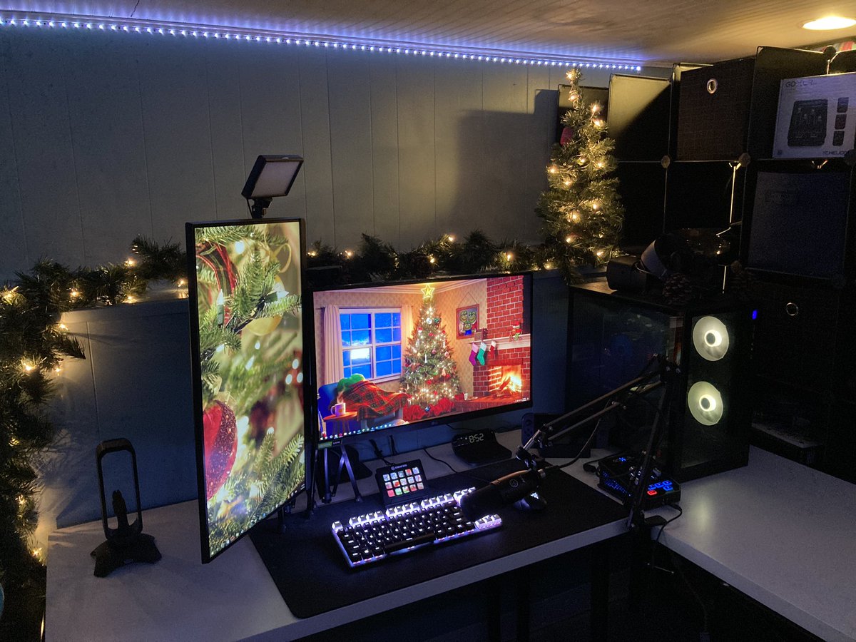 Rolordd's tweet photo. Thoughts on the Christmas Setup??? https://t.co/OzLDydsswc