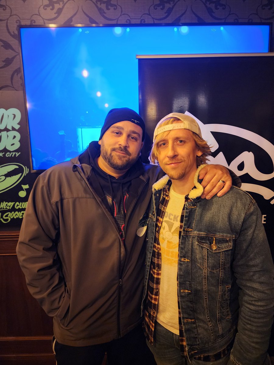 FarmacyFantoms's tweet photo. And we're live with Web3 P @IrvingPlaza 🎤 https://t.co/drYAzTil5r