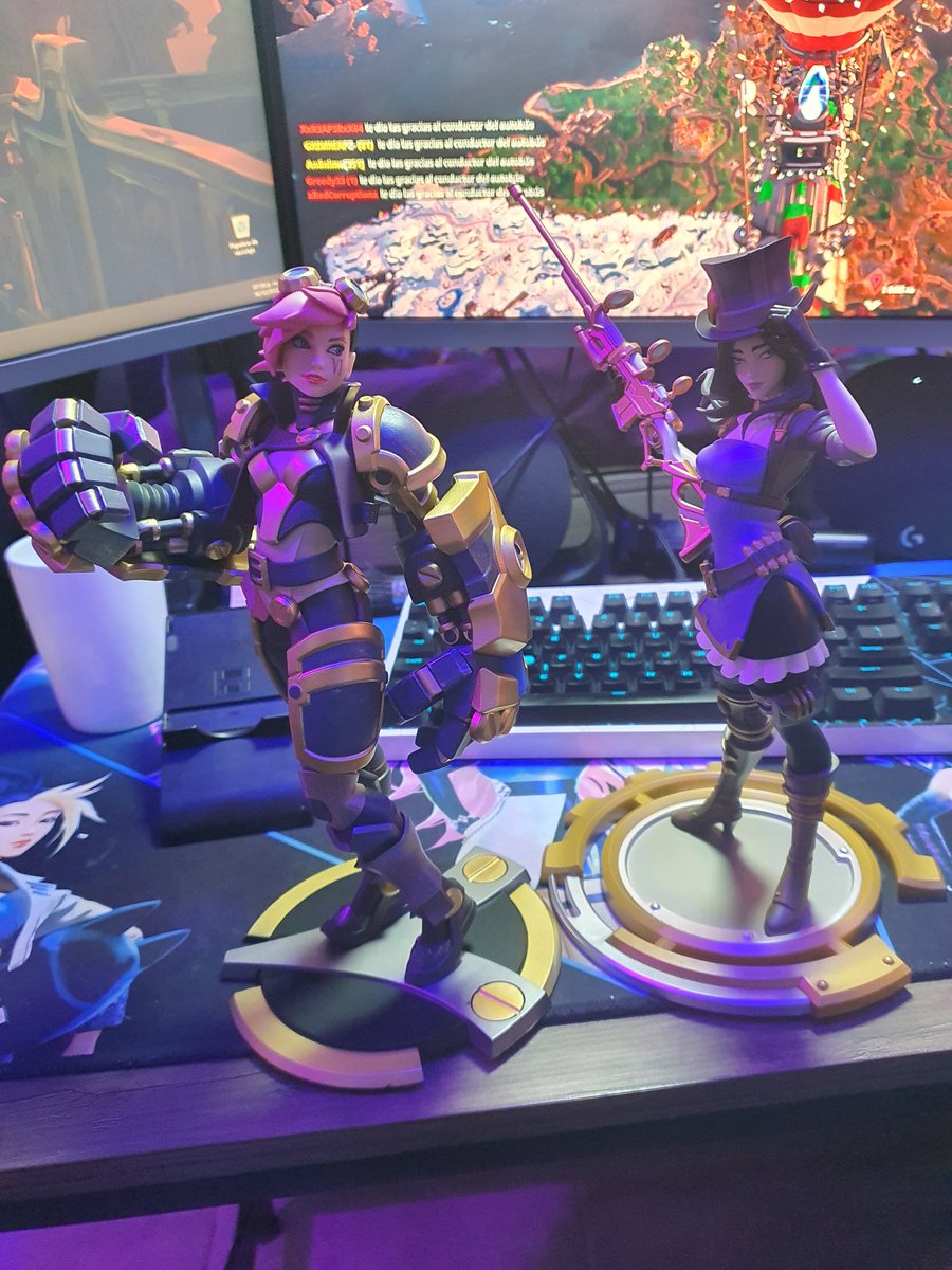 MAkaly_K's tweet photo. Soy muy feliz. Después de 2 años tengo a mi bebé
#vi #figure #unlocked #riotgames #leagueoflegends #riotmerch #arcane https://t.co/odVi0zgOOh