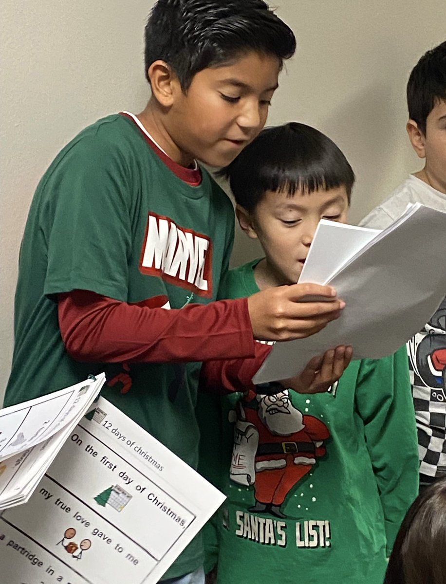 Garrett_TES's tweet photo. Visited by the grinch, a visit from Santa Claus and Caroling through the halls! https://t.co/LZzE3QG0MD