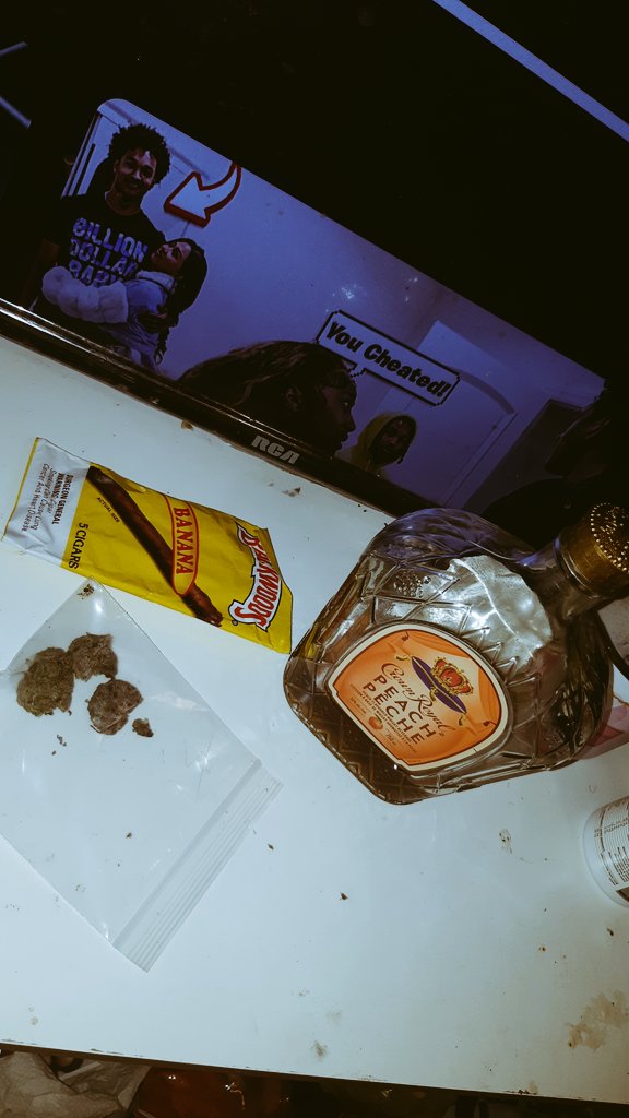 Long week of work , this is well needed 😐😭🤦‍♂️