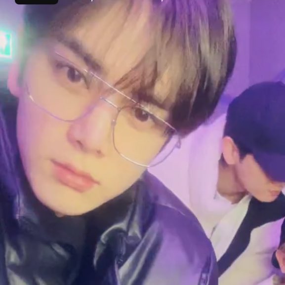 thinking about bbangju (@bbangjuthinker) on Twitter photo 