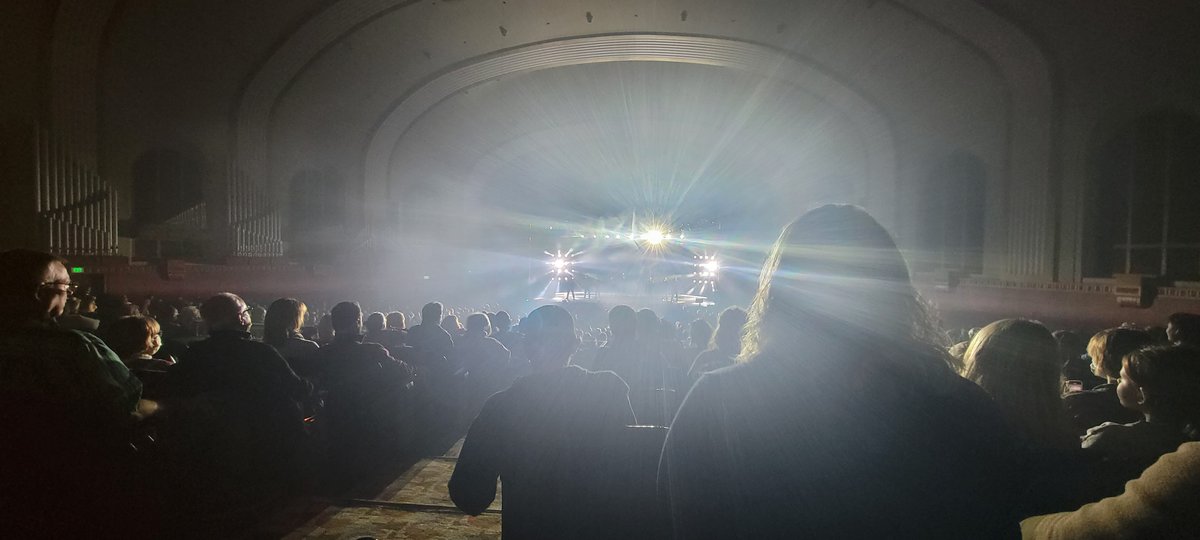 SMilPhotography's tweet photo. Straight No Chaser #snc25 https://t.co/3oSdfw4oNj