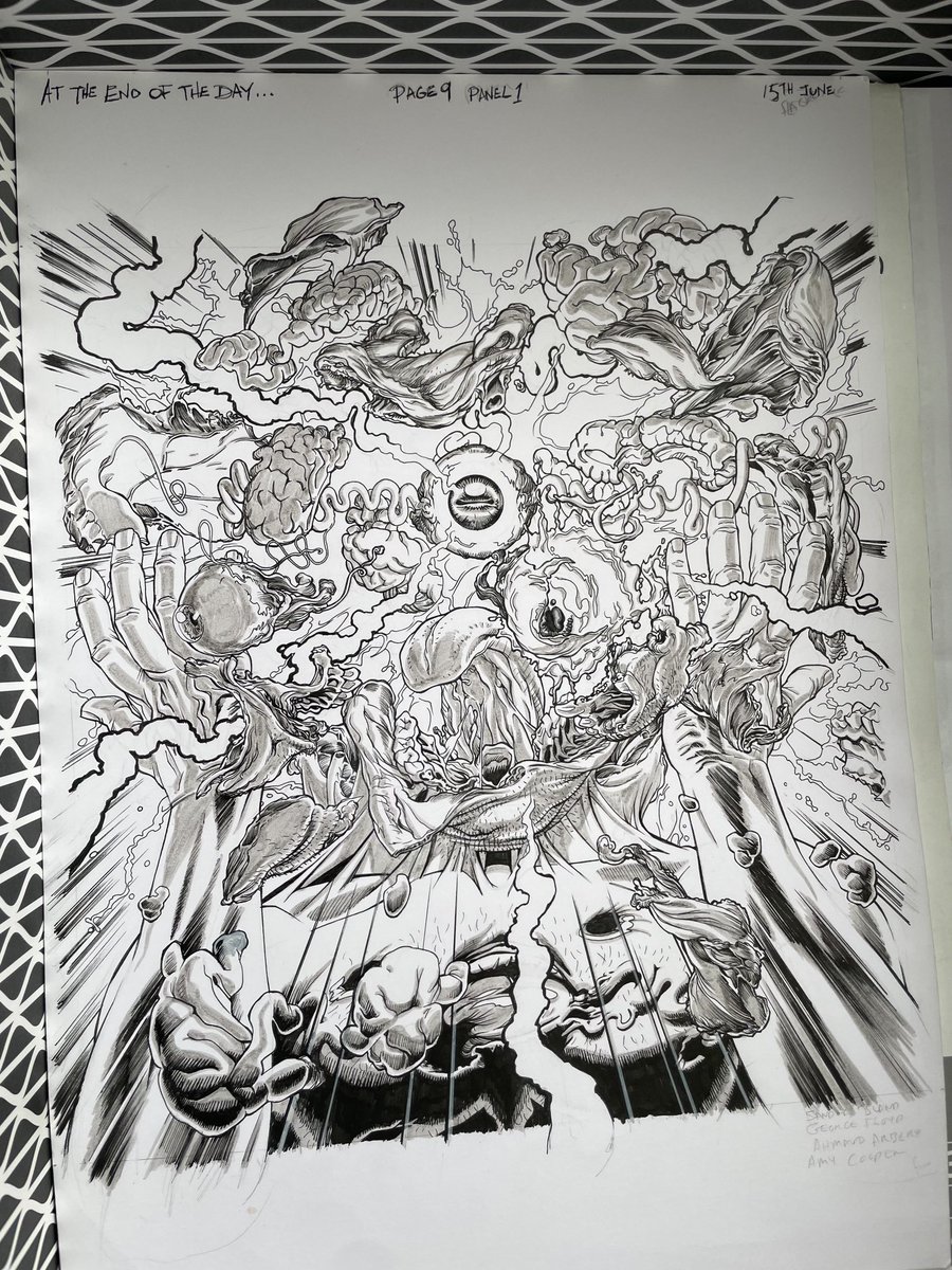 Two panels from my #heavymetal #300 short story. Pencil, inks and gray tones using #fabercastell #pittartistpen