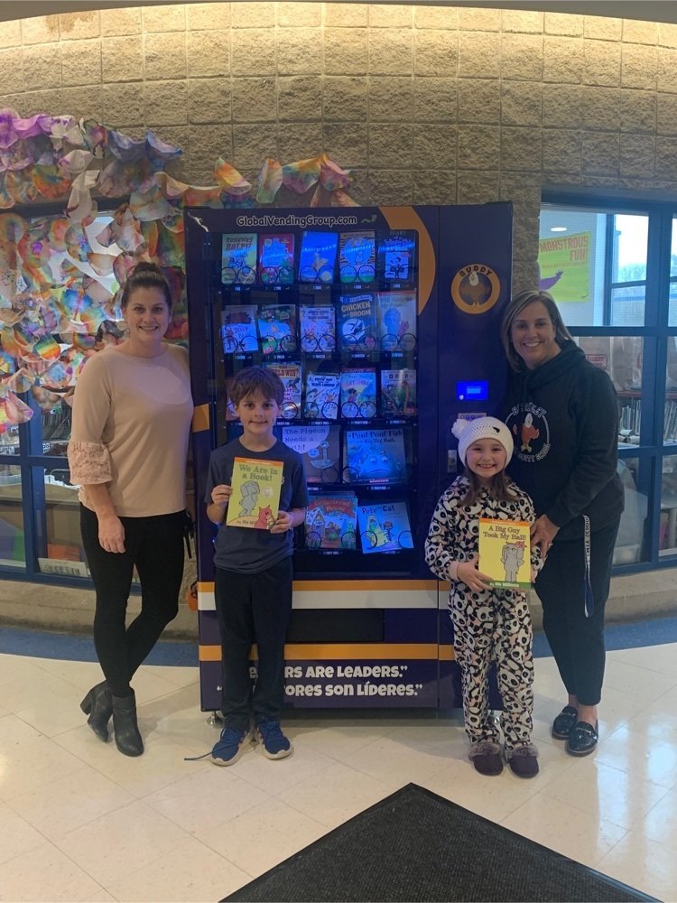 mryanbps's tweet photo. Thank you Somerset Berkley Education Foundation for our BCS book vending machine. Students will earn special gold tokens to select a book they get to keep and bring home. #bcsgreatplacetobe #SBEF https://t.co/cjftLI0d3D