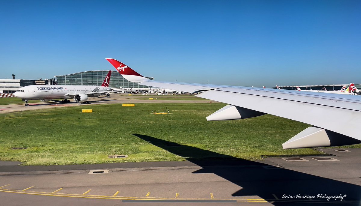 brianharrison72's tweet photo. #windfriday Virgin Atlantic’s A350-1041 from seat 54A LHR-MCO, 18/10/2022. @VirginAtlantic @HeathrowAirport https://t.co/FKygmFC8P7