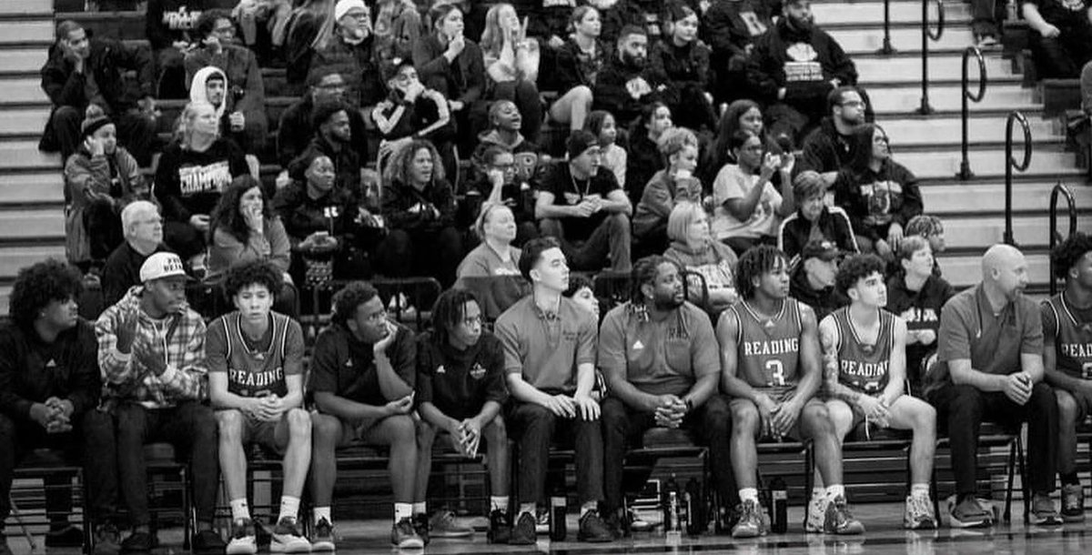 Jumpman_Q's tweet photo. IT’S R TIME ❤️🖤 https://t.co/CdH8hWVbWr