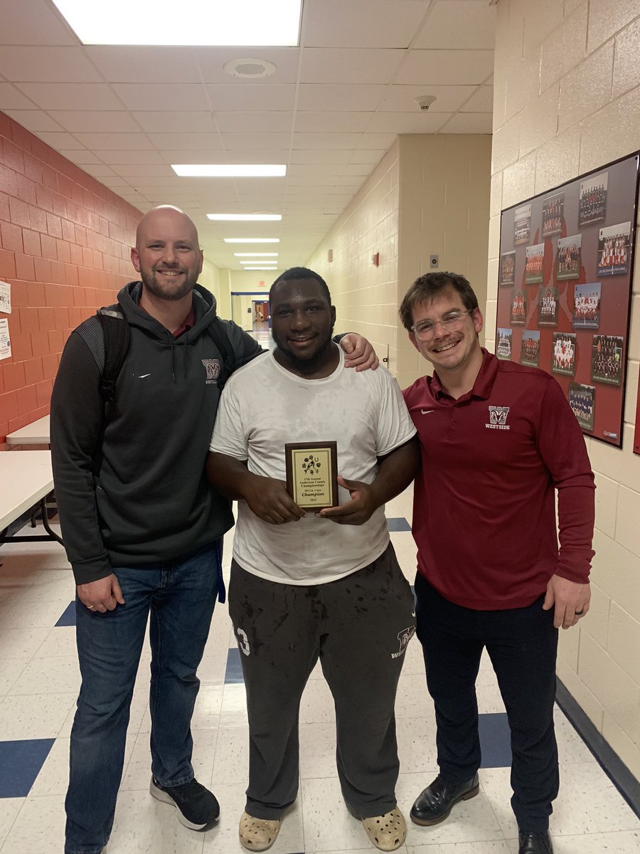 Shout out to Dylon Gray for winning the Heavyweight Title at the Anderson County Tournament this season! The Rams are 8-1 heading into Christmas break.