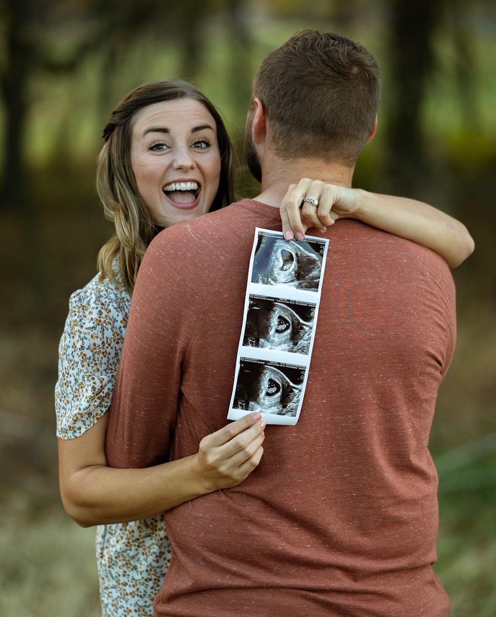 Duggar Sisters tweet media