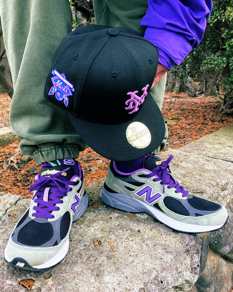 aerom_s's tweet photo. おそようございます☁️今日の散歩靴👟
NewBalance M990TC3
この時間になると体感はそこまで寒くないですが、どんよりでテンション上がりませんね💧
皆様、良い週末をお過ごしください🙏
本日もよろしくお願いします😉
#BOSS散歩
#沼ERA部
#myfamcap
#higood @higood_hirai https://t.co/tBf1cFNZ6h