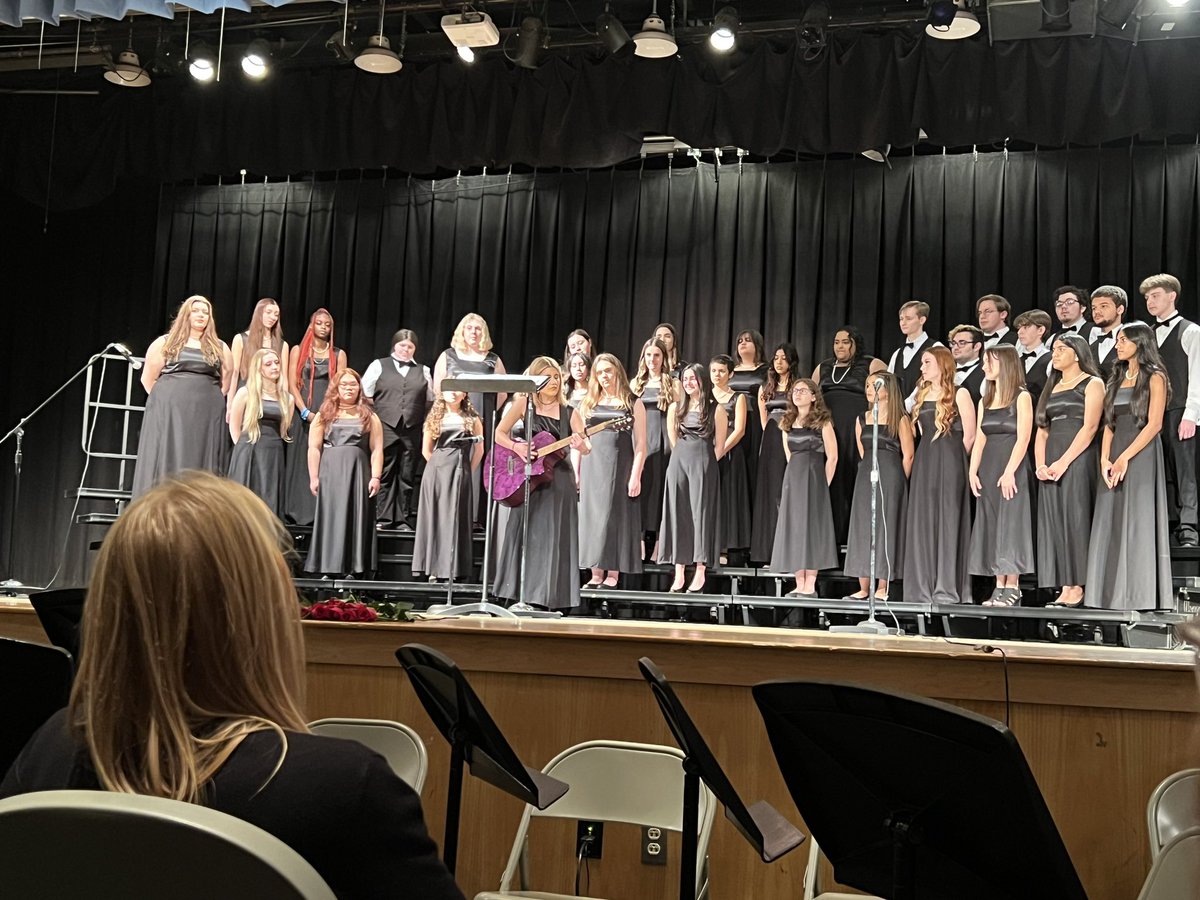 So wonderful to see so many former students so grownup and singing so beautifully!!