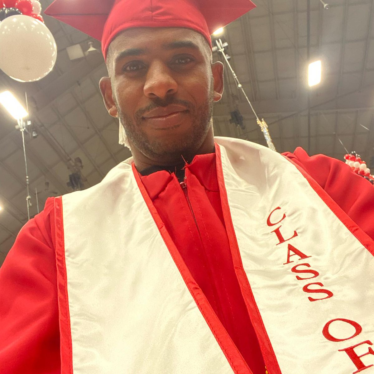 WSSURAMS's tweet image. Congratulations #WSSUGrad! 🐏 🎓 🎉
📷 by @cp3: Bucket list moment!! @wssu1892 ALUMNI!!!

#CantGiveUpNow #FinishWhatYouStart