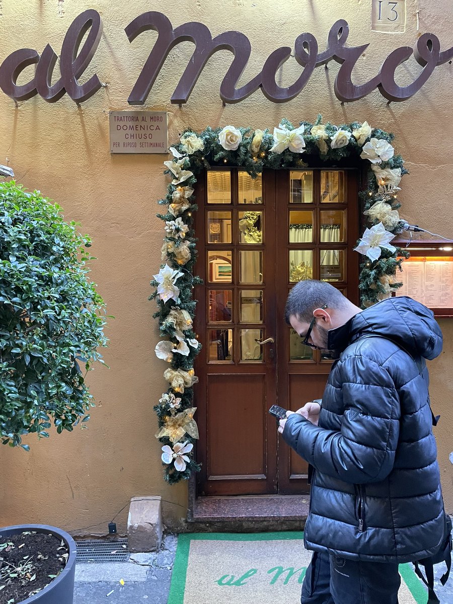 _orlandojavier's tweet photo. When in Rome🇮🇹 https://t.co/u6PkPp2rU5