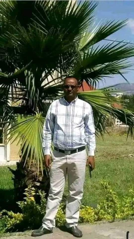 Caayaasabaa's tweet photo. #Walisoo!
They are putting teachers in jail.
Lema Kebeda, a teacher in Waliso, South West Shawaa, has been detained by the government troops. Arresting a teacher is arresting the mind of a student. Release our teacher and our student! https://t.co/qT2aQf1JCE