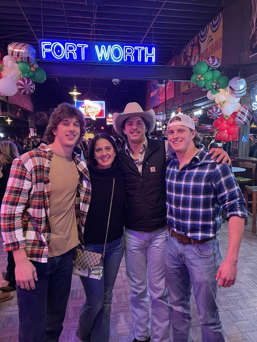 Brad Livingstone tweet media