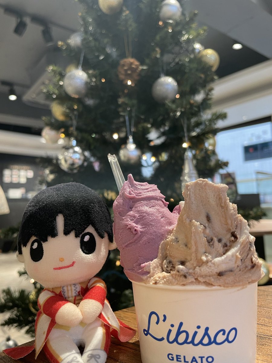 ntksz_moon's tweet photo. 玉ひでの親子丼と、リビスコも行けた😆セクゾ旅満喫 https://t.co/ez3khujghP