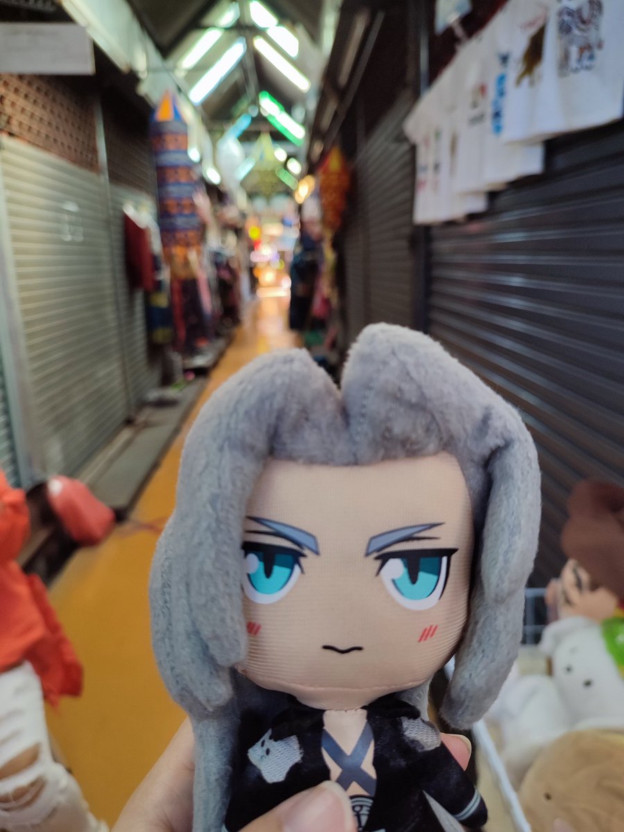 Mama...I think we are lost...🥲