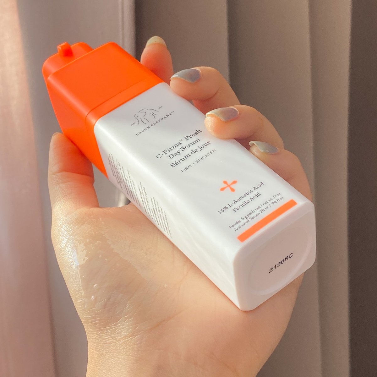 Hamkdy_'s tweet photo. Drunk Elephant - เซ็ท morning holiday 2022🐘🧡 สาวกน้องช้างต้องไม่พลาดด เซ็ทนี้คุ้มโคตร ตัว c-firma serum LAA 15% + ferulic 1% ให้ผสมเองด้วย ได้ความสดใหม่แน่นอน เห่อไปว่าใช้แล้วหน้าขาวม้าก ผิวสว่างมากกก รอยก็จางเร็ว คุ้มค่าตัวสุดๆค่ะ เซ็ทนี้ยังได้ตัวอื่นมาอีก 3 ชิ้น #drunkbreak https://t.co/UYT5mSIr4u